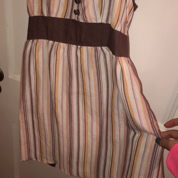 Striped brown dress - Picture 4 of 10